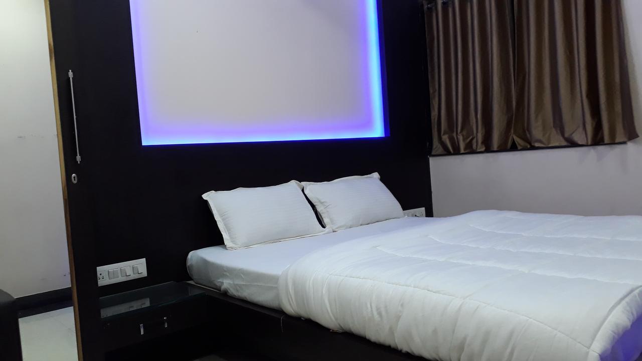 Raj Residency & Banquet Patna (Bihar) Bagian luar foto